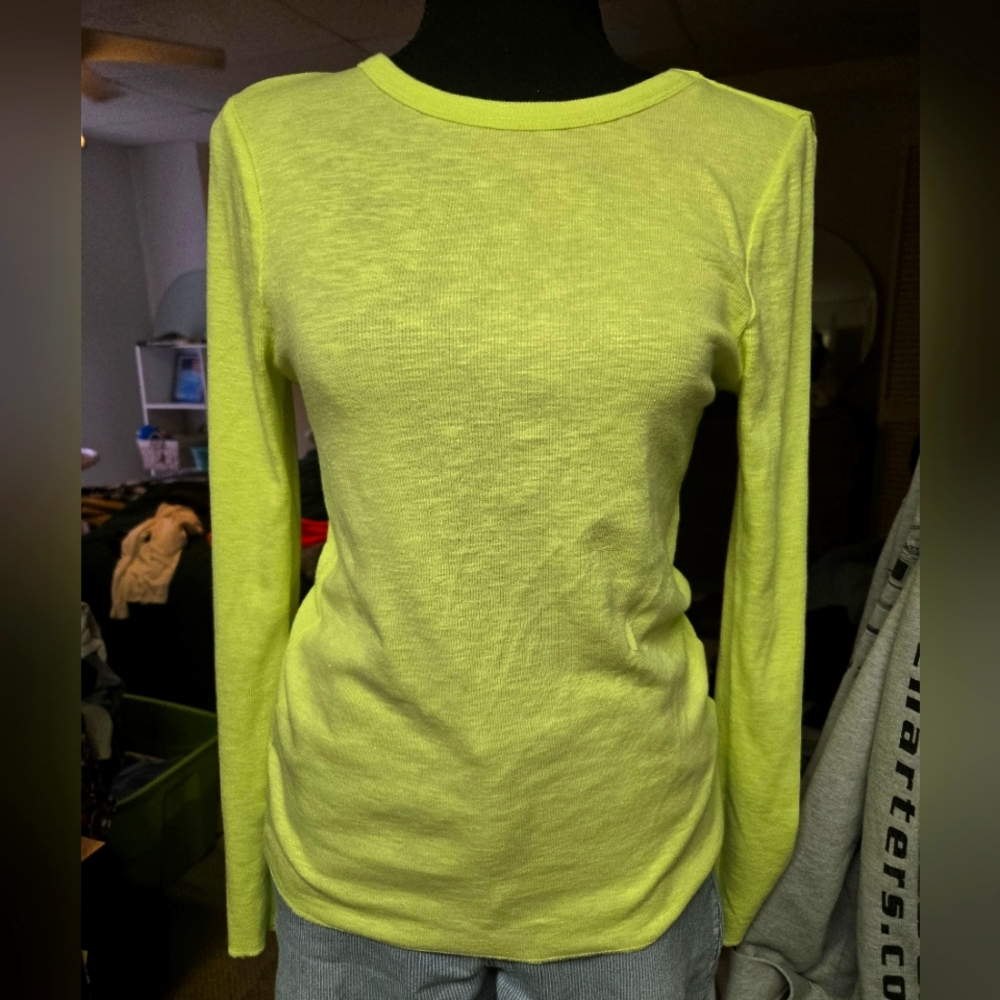 NEON GLITTER LS HENLEY SHIRT